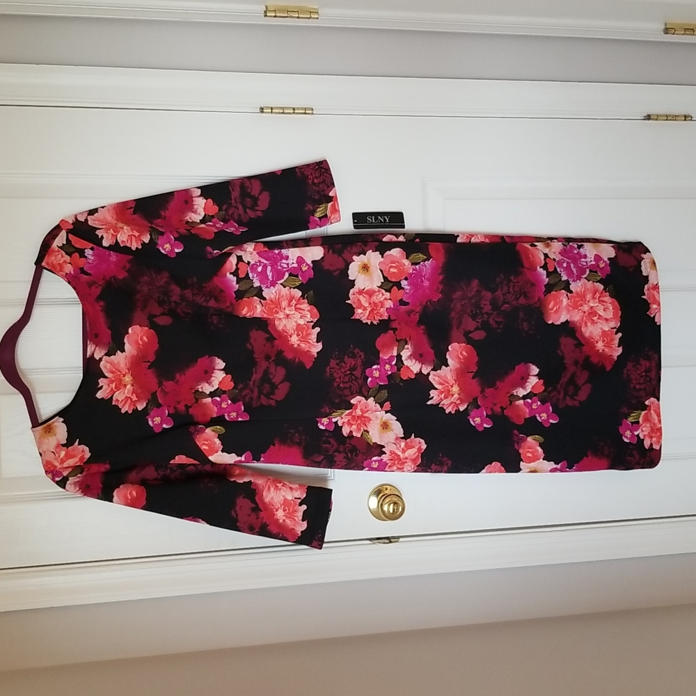Floral Bodycon Midi dress